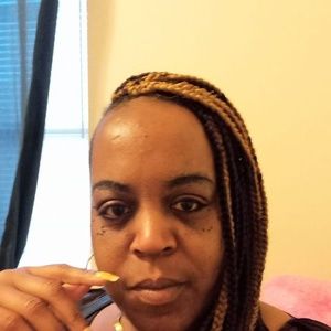 Meet your Posher, Sona